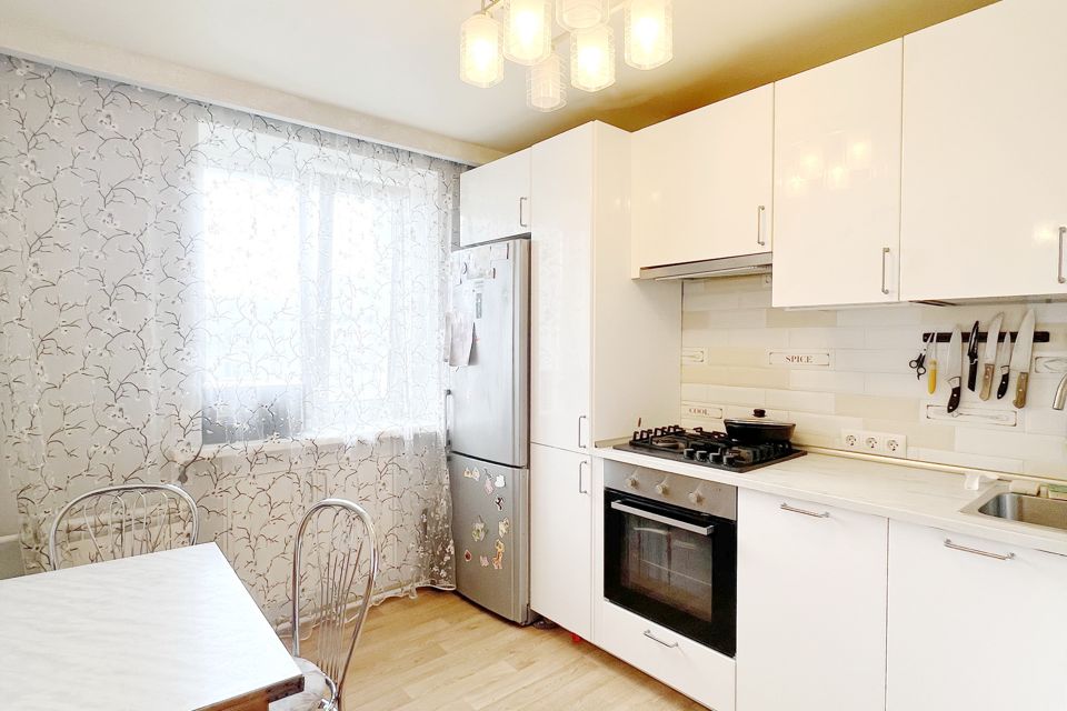 Продаётся 3-комнатная квартира, 60 м²
