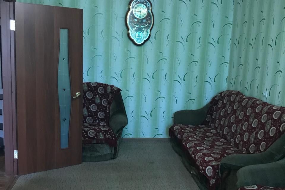 Продаётся 2-комнатная квартира, 43.8 м²