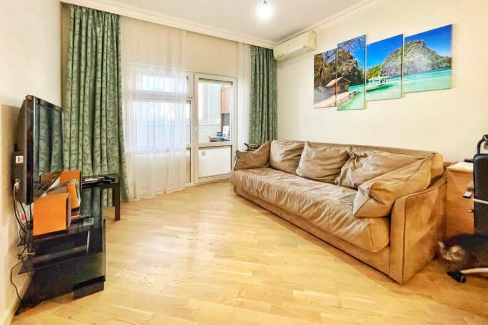 Продаётся 2-комнатная квартира, 80 м²