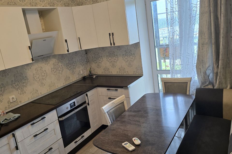 Продаётся 4-комнатная квартира, 95.5 м²
