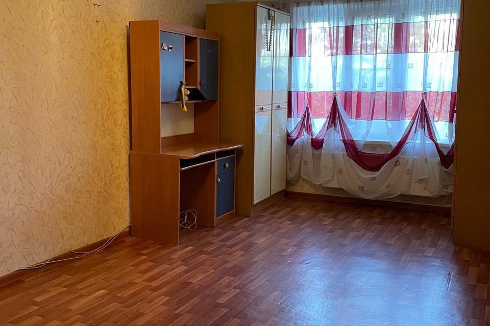 Продаётся 2-комнатная квартира, 58 м²