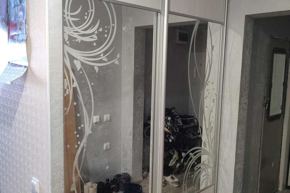 Продаётся 4-комнатная квартира, 92.2 м²