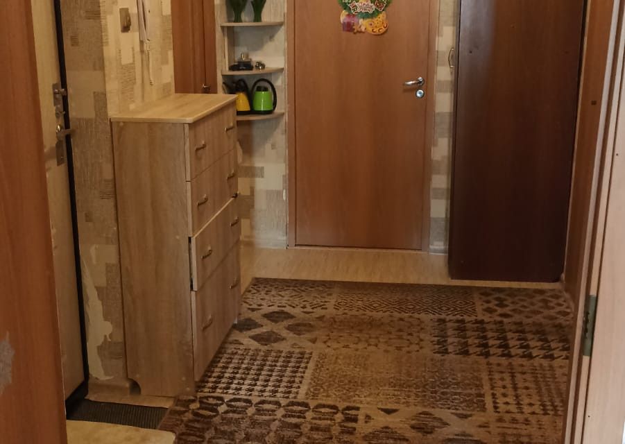 Продаётся 2-комнатная квартира, 59.8 м²