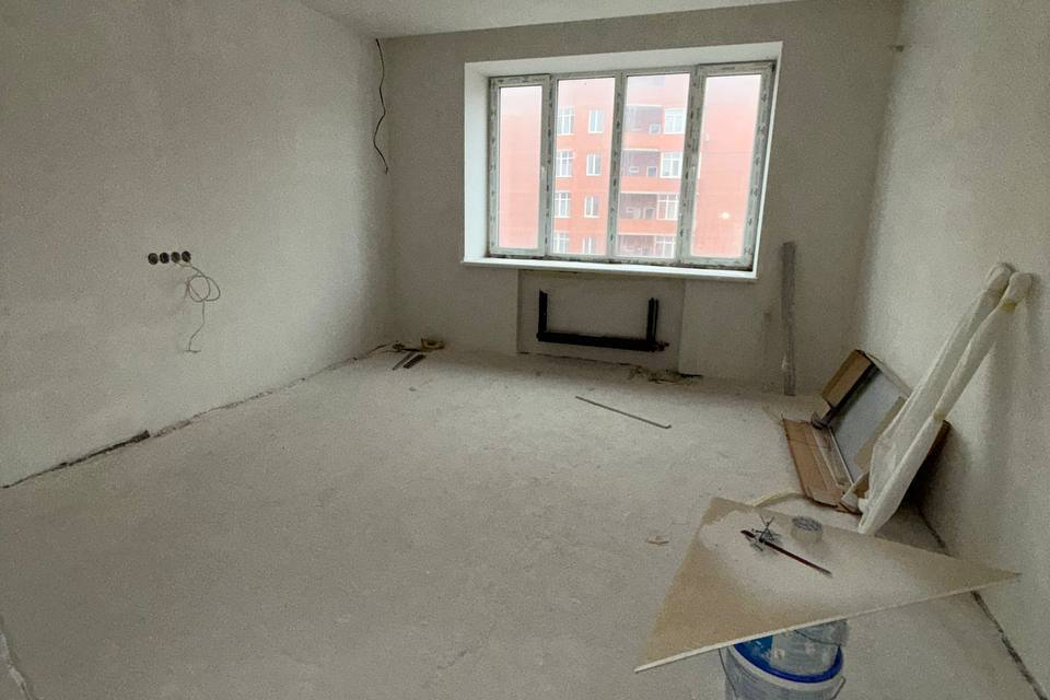 Продаётся 5-комнатная квартира, 275 м²