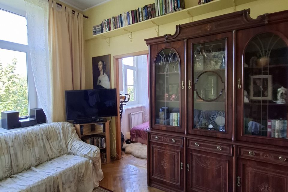 Продаётся 2-комнатная квартира, 56.2 м²