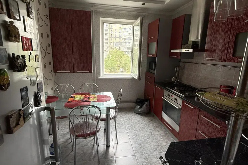 Продаётся 3-комнатная квартира, 79 м²