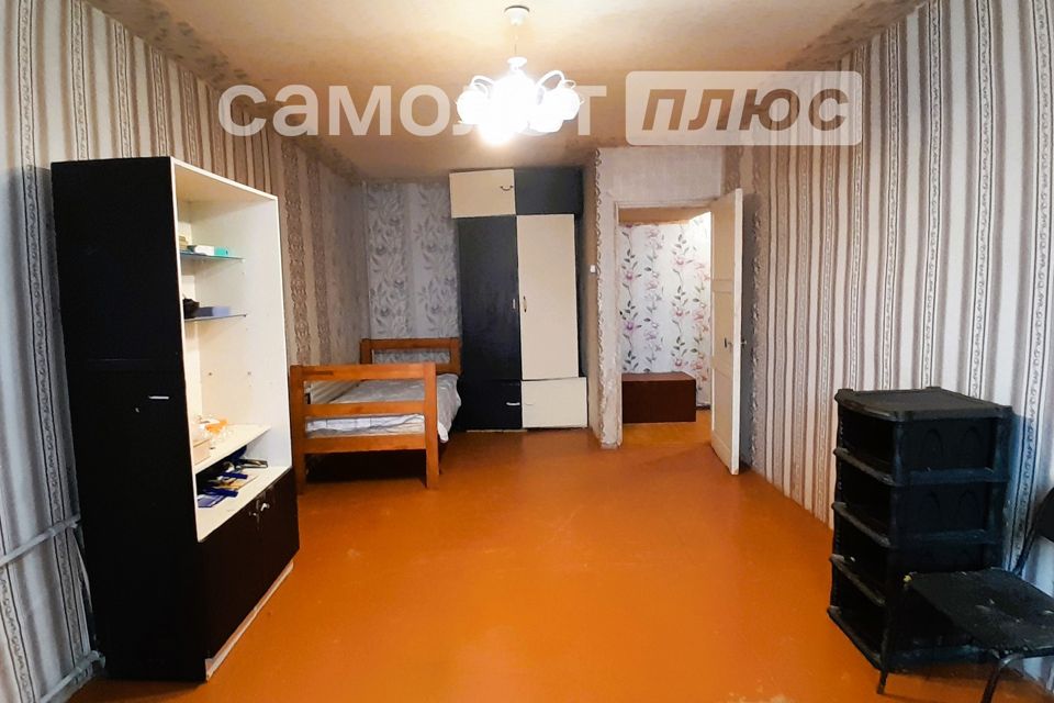 Продаётся 1-комнатная квартира, 37.4 м²