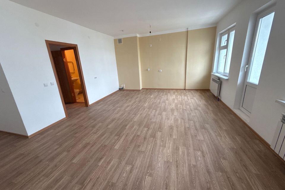 Продаётся 1-комнатная квартира, 38 м²