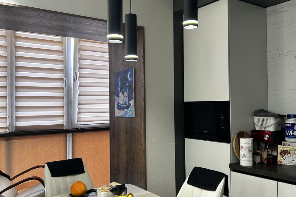 Продаётся 1-комнатная квартира, 49 м²