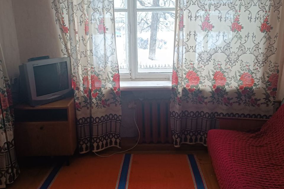 Продаётся 2-комнатная квартира, 41.9 м²
