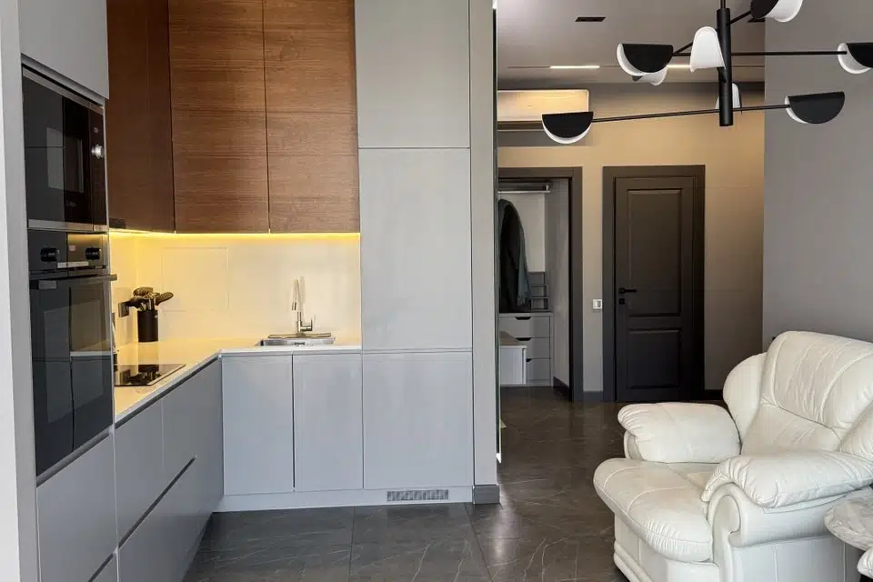 Продаётся 4-комнатная квартира, 80 м²