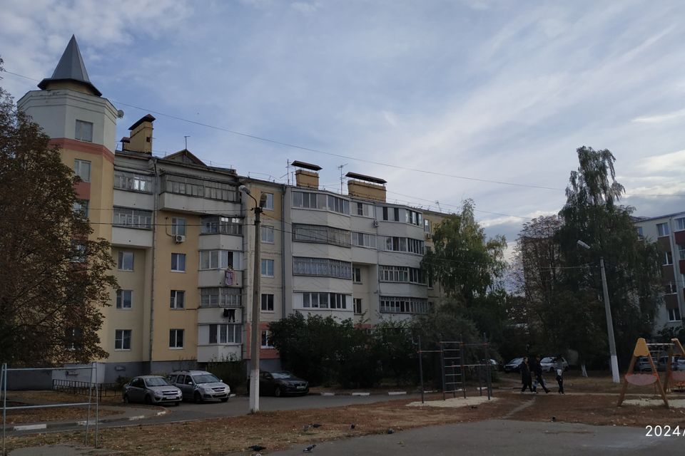 Продаётся 2-комнатная квартира, 75.7 м²