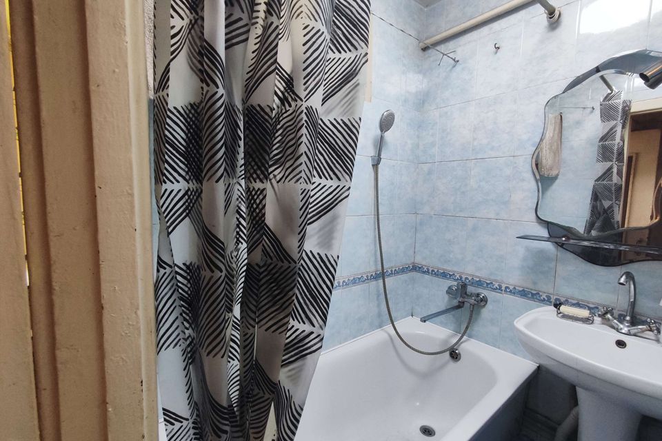 Продаётся 3-комнатная квартира, 50 м²