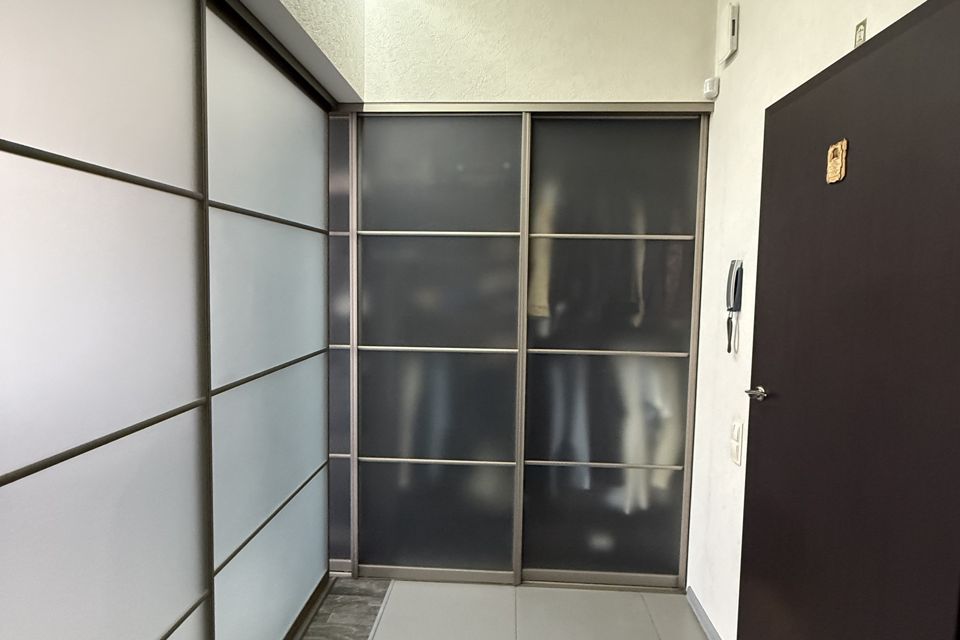 Продаётся 1-комнатная квартира, 53.4 м²