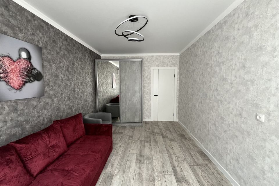 Продаётся 1-комнатная квартира, 38.2 м²