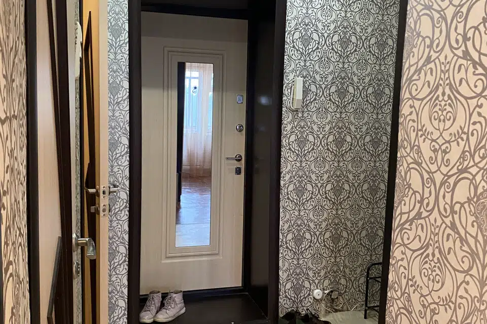 Продаётся 1-комнатная квартира, 38 м²