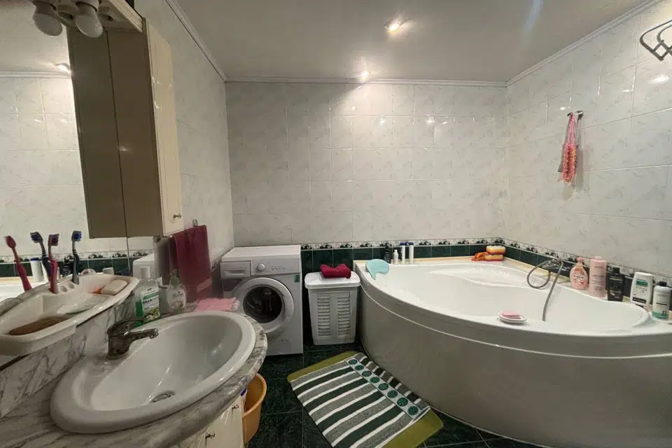 Продаётся 1-этажный дом, 136 м²