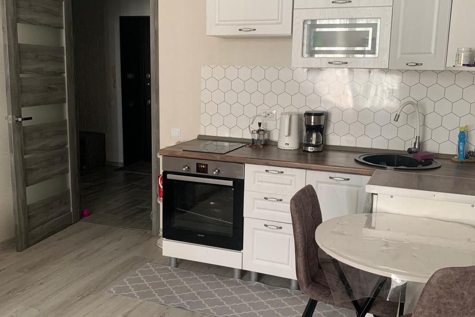 Продаётся 2-комнатная квартира, 42.9 м²