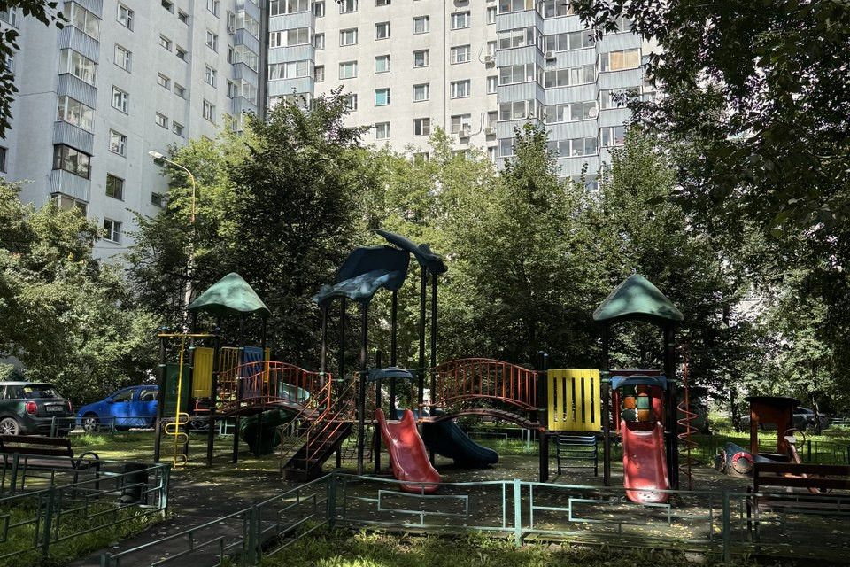 Продаётся 2-комнатная квартира, 53.3 м²