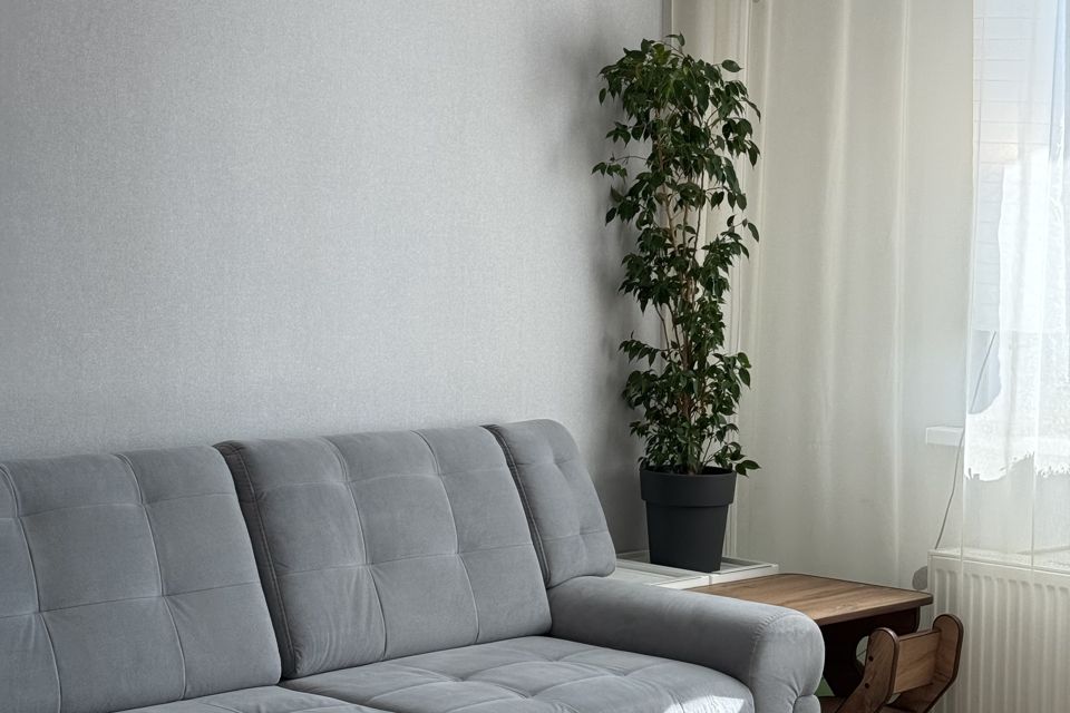 Продаётся 1-комнатная квартира, 42 м²