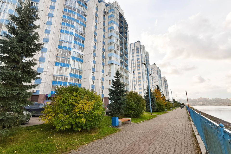 Продаётся 4-комнатная квартира, 81.7 м²