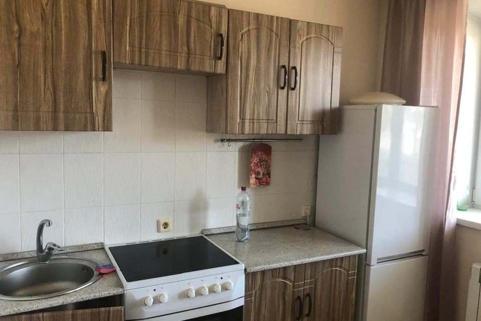 Сдаётся 1-комнатная квартира, 50 м²