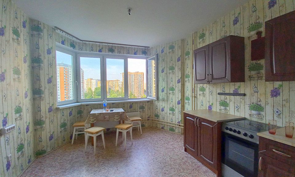 Продаётся 2-комнатная квартира, 65 м²