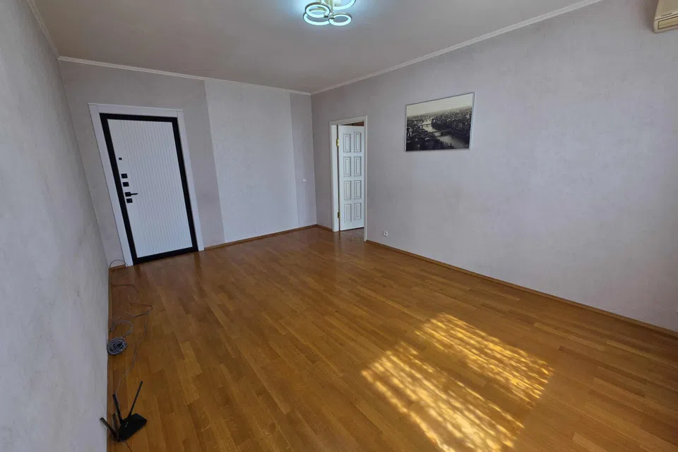 Продаётся 2-комнатная квартира, 54 м²