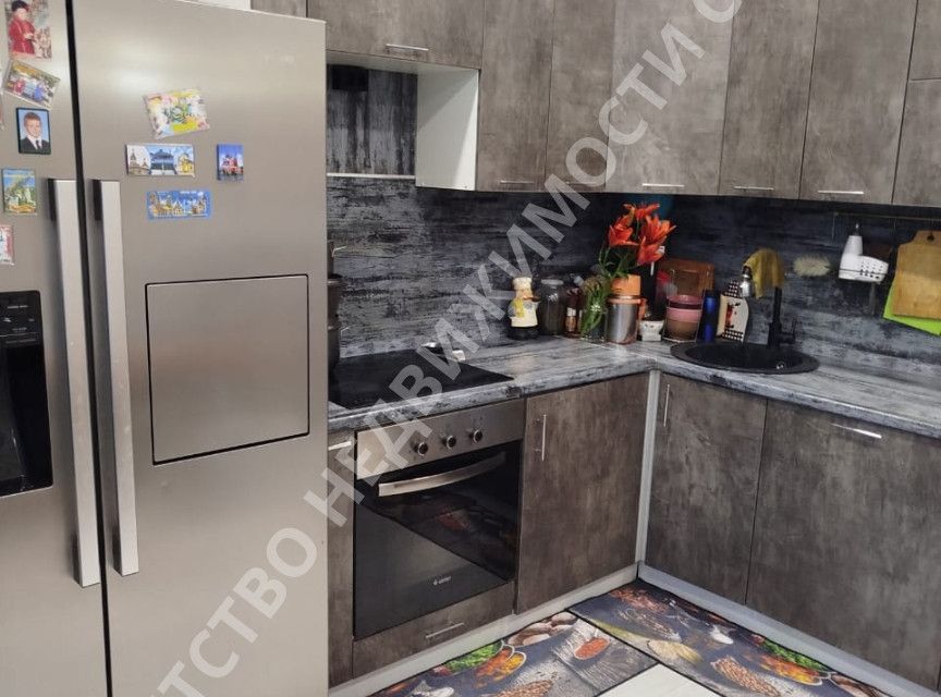 Продаётся 3-комнатная квартира, 77.6 м²