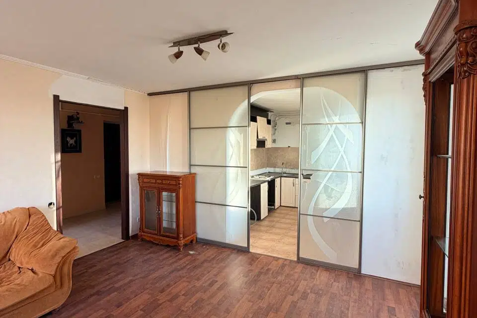Продаётся 2-комнатная квартира, 65.6 м²