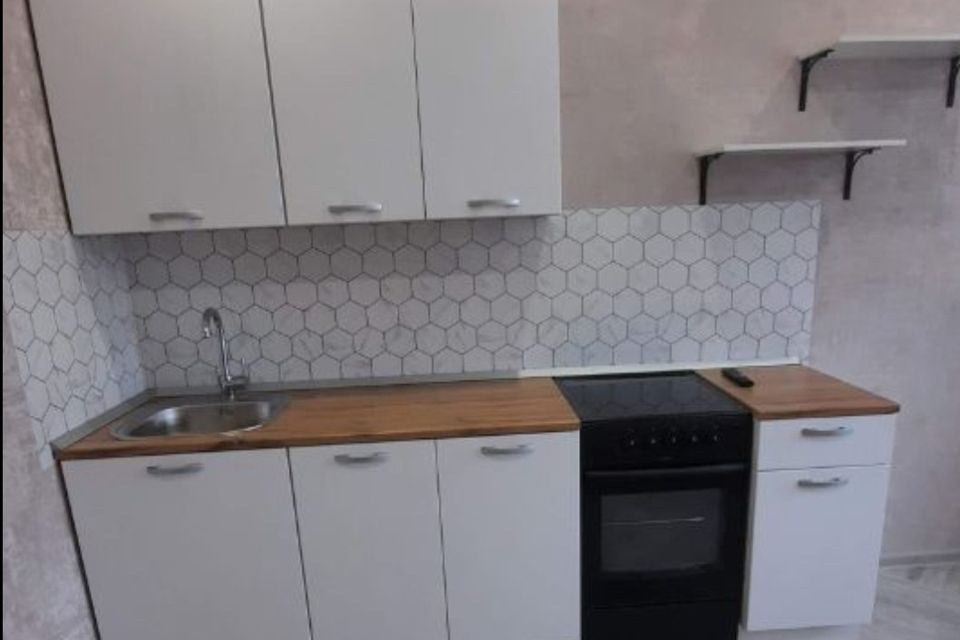 Сдаётся 2-комнатная квартира, 56 м²