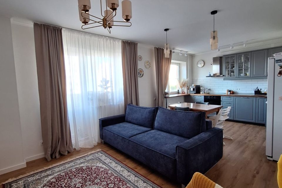 Продаётся 3-комнатная квартира, 88.3 м²