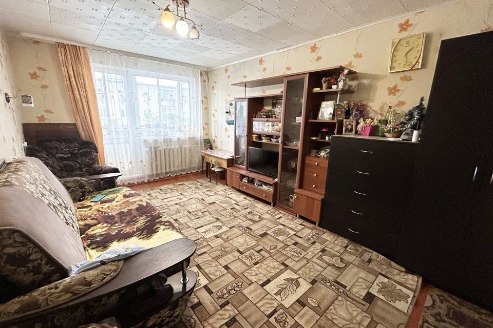 Продаётся 3-комнатная квартира, 59.6 м²