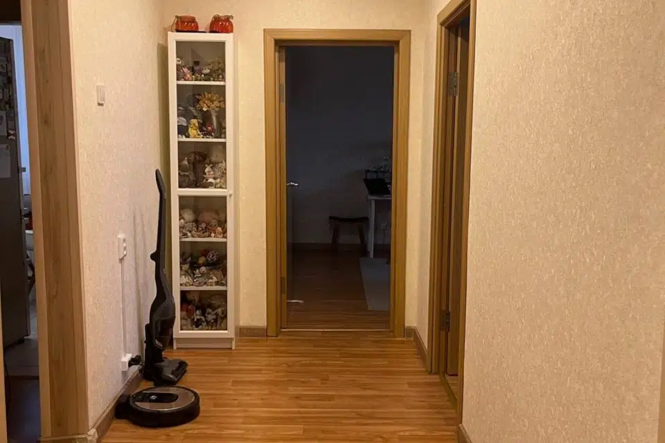 Продаётся 4-комнатная квартира, 100.2 м²