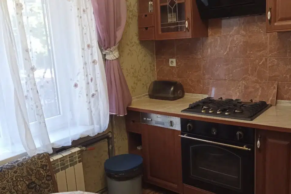 Продаётся 3-комнатная квартира, 74.6 м²