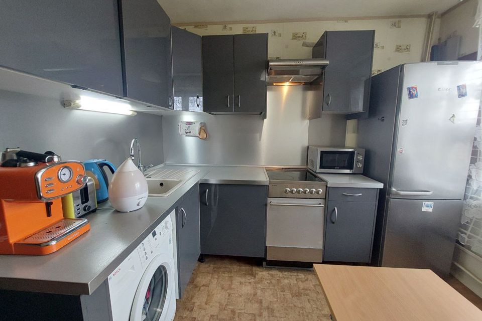 Продаётся 1-комнатная квартира, 30.4 м²