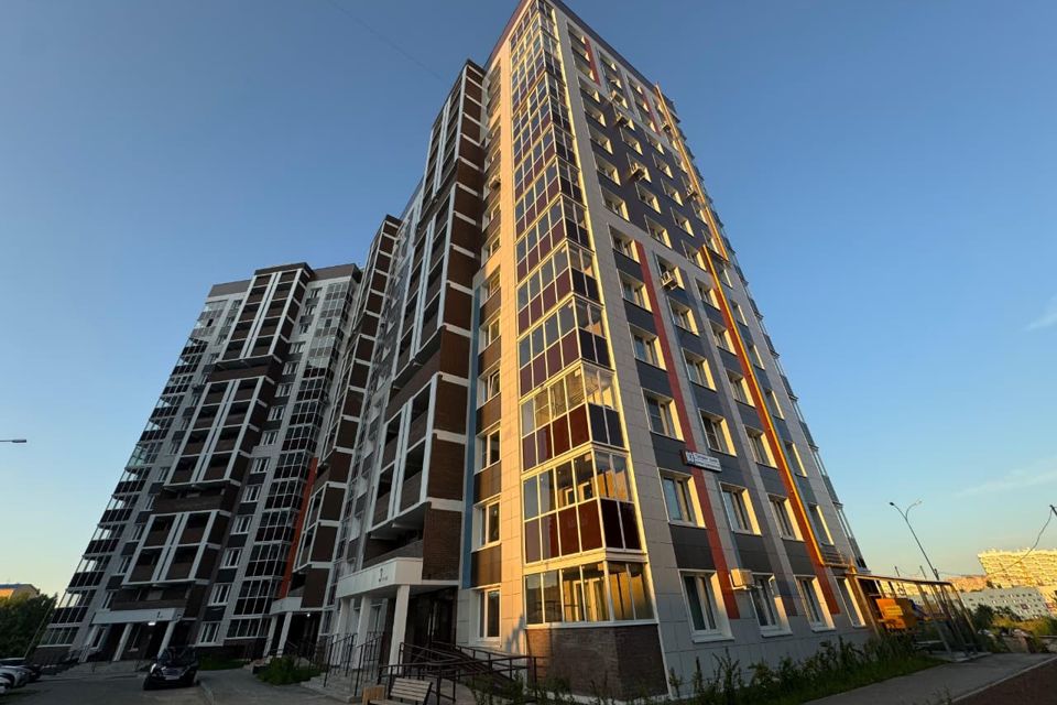 Продаётся 1-комнатная квартира, 40.6 м²