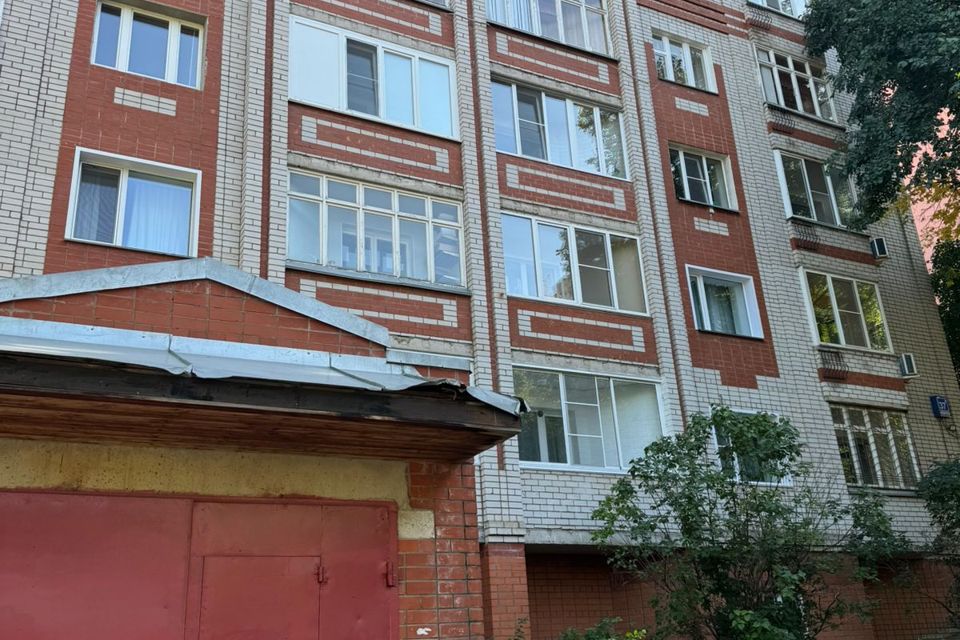 Продаётся машиноместо, 26 м²