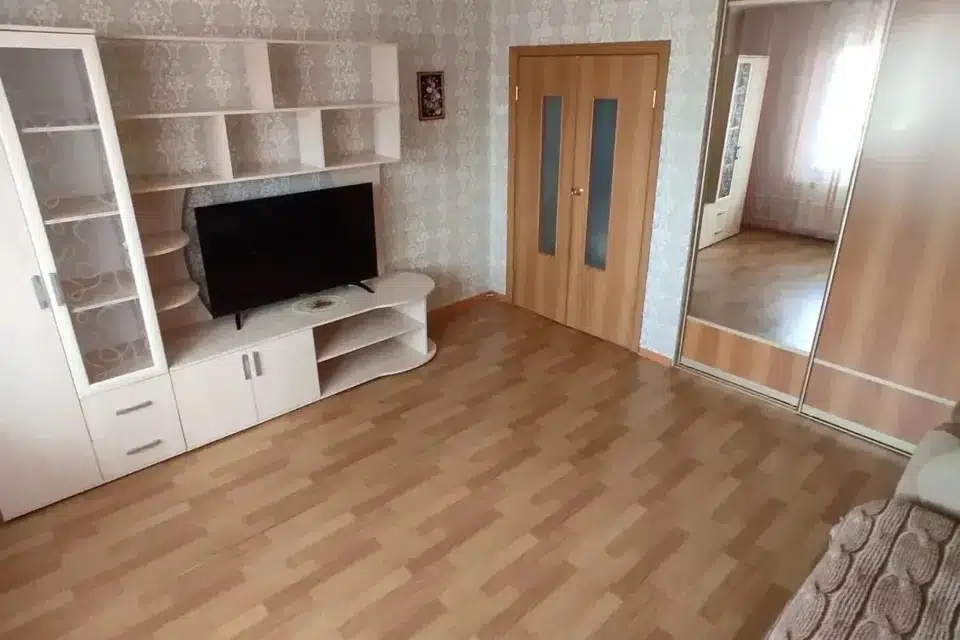 Продаётся 1-комнатная квартира, 41.6 м²