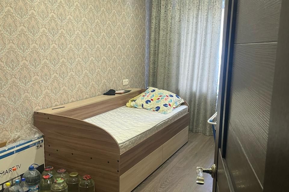 Продаётся 3-комнатная квартира, 63.6 м²