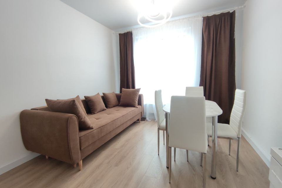 Продаётся 1-комнатная квартира, 43.2 м²