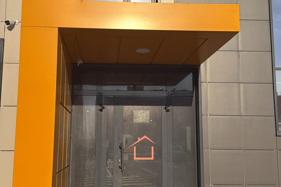 Продаётся 1-комнатная квартира, 53.7 м²