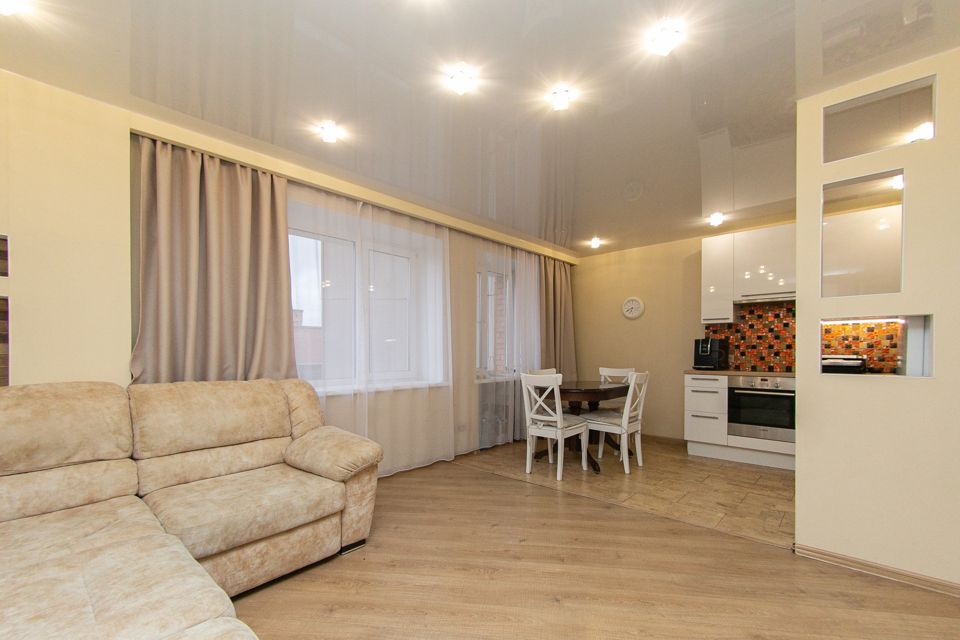 Продаётся 3-комнатная квартира, 61.1 м²