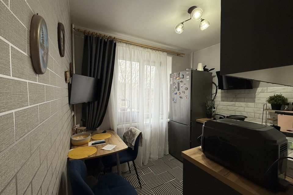 Продаётся 2-комнатная квартира, 44.3 м²