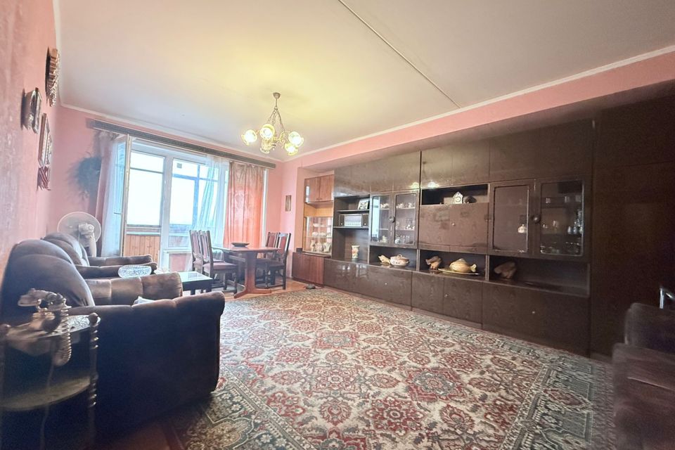 Продаётся 4-комнатная квартира, 97.1 м²