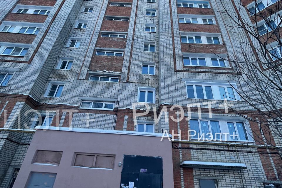 Продаётся 2-комнатная квартира, 47.5 м²