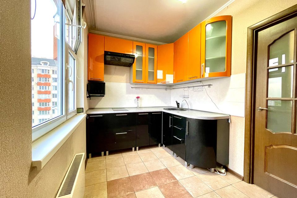 Продаётся 1-комнатная квартира, 37.9 м²