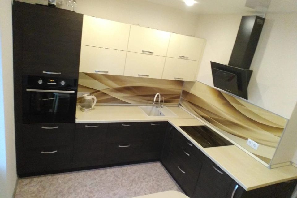 Продаётся 2-комнатная квартира, 61 м²