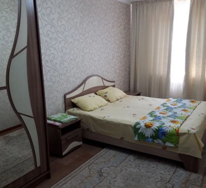 Продаётся 3-комнатная квартира, 63.8 м²