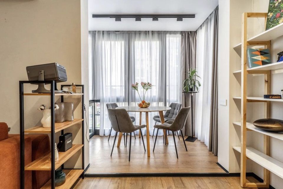 Продаётся 4-комнатная квартира, 90.1 м²
